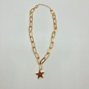 Adjustable star chain necklace! SO cute on.